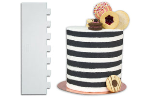 PME Stripe Patterned Tall Cake Scraper