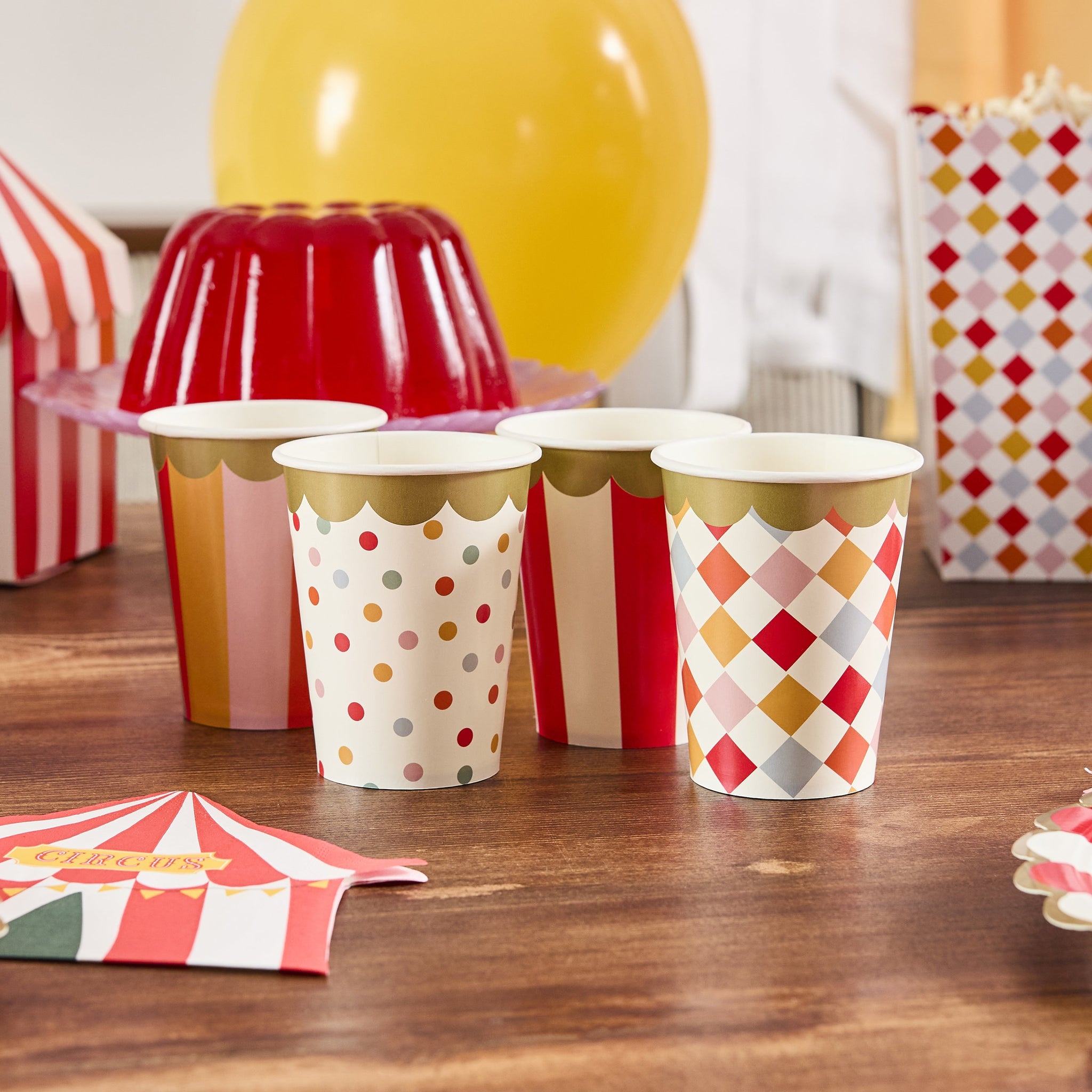 Circus Paper Cups - Pack of 8